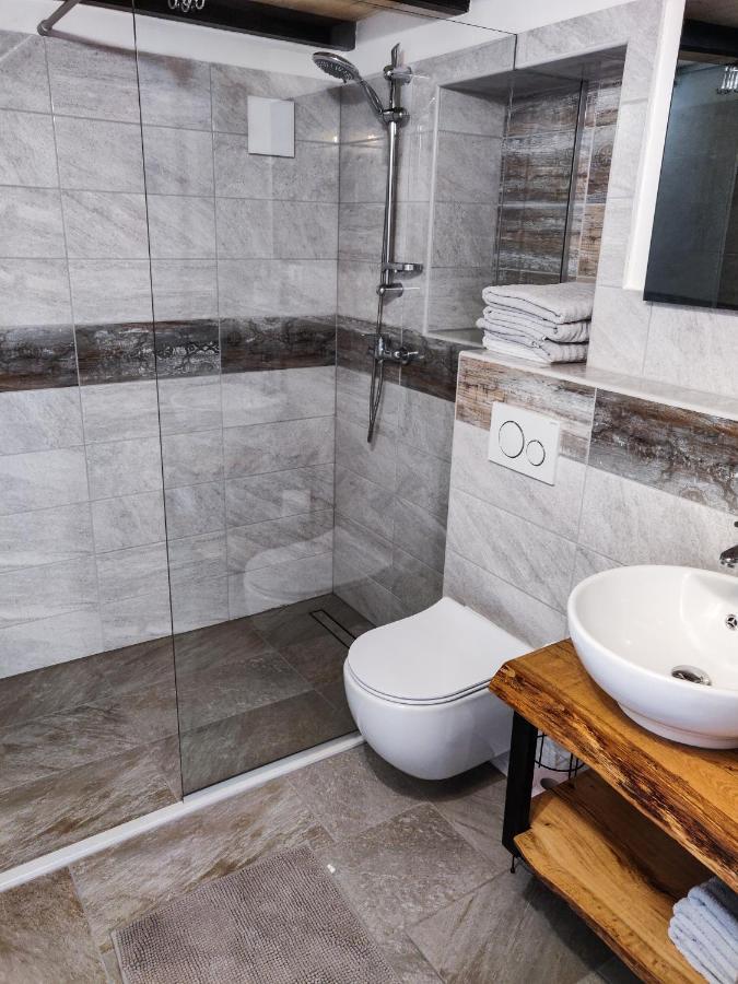 Apartman Homestead Zavadlal - Domacija Zavadlal *